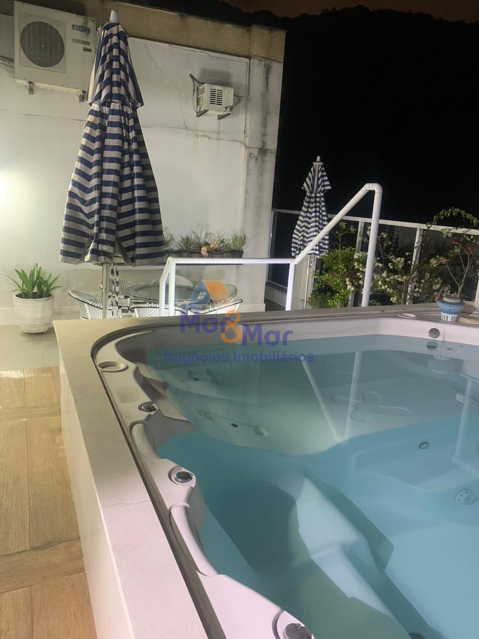 Apartamento GUARUJÁ - SP