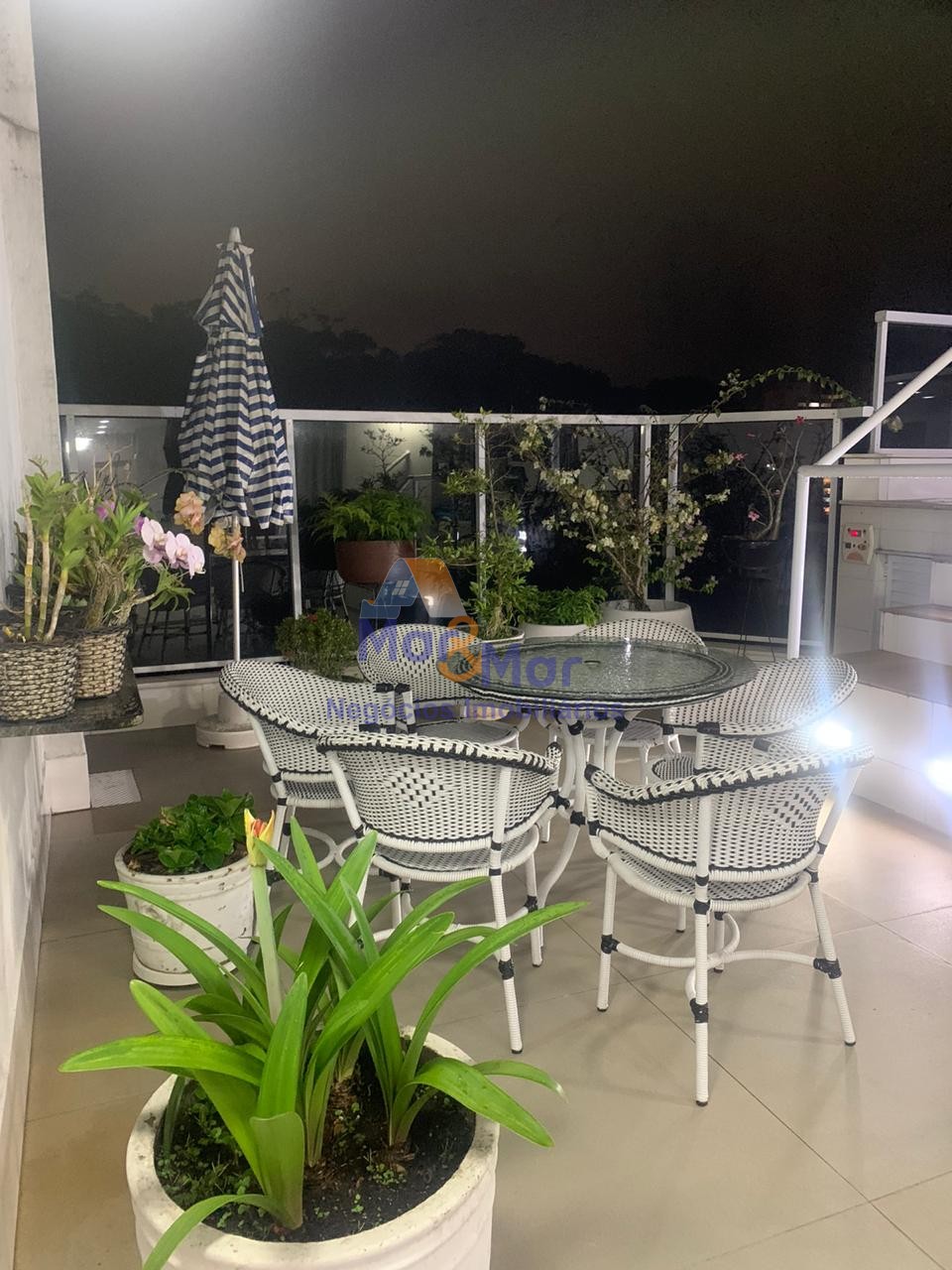 Apartamento GUARUJÁ - SP