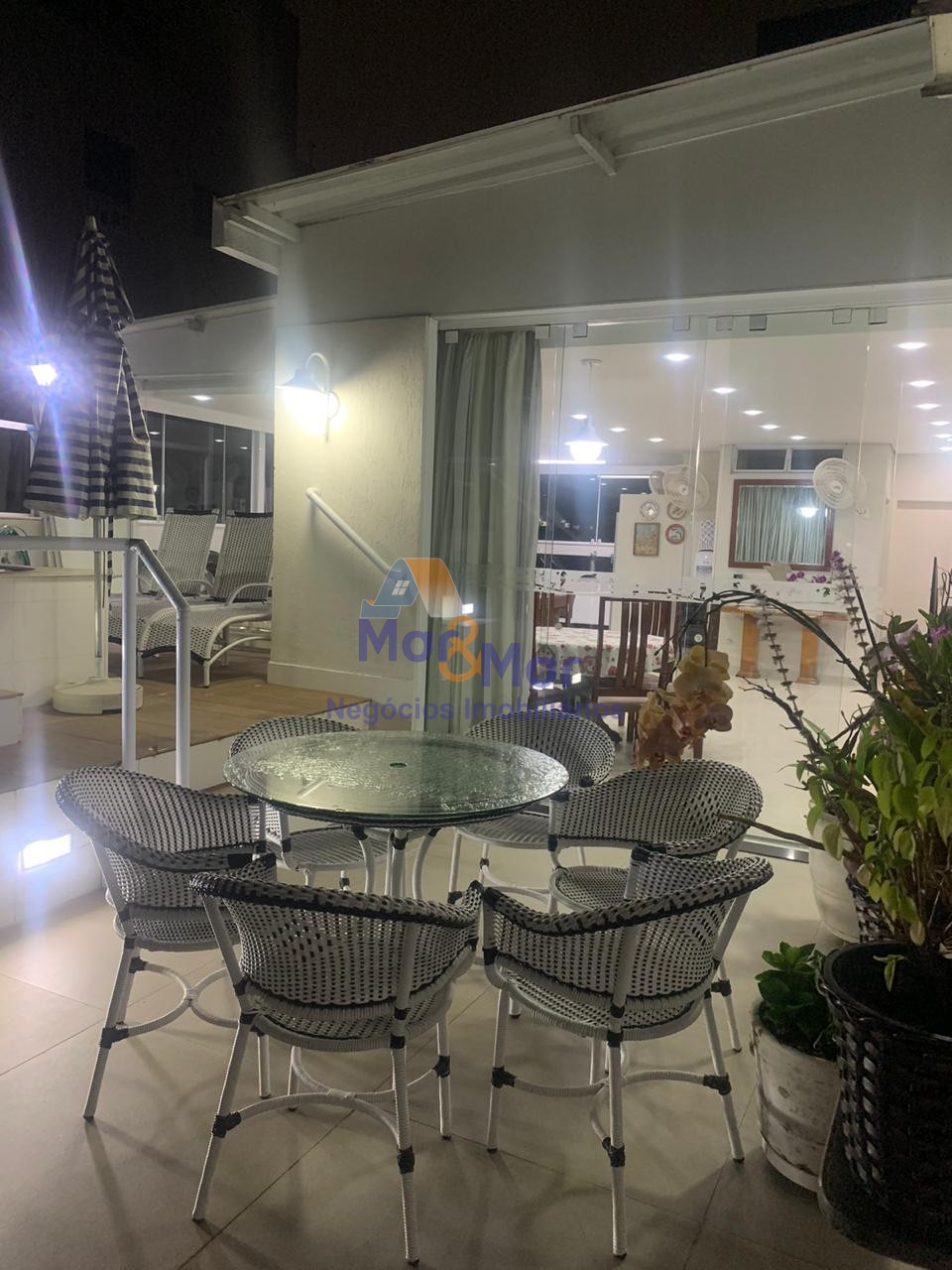 Apartamento GUARUJÁ - SP
