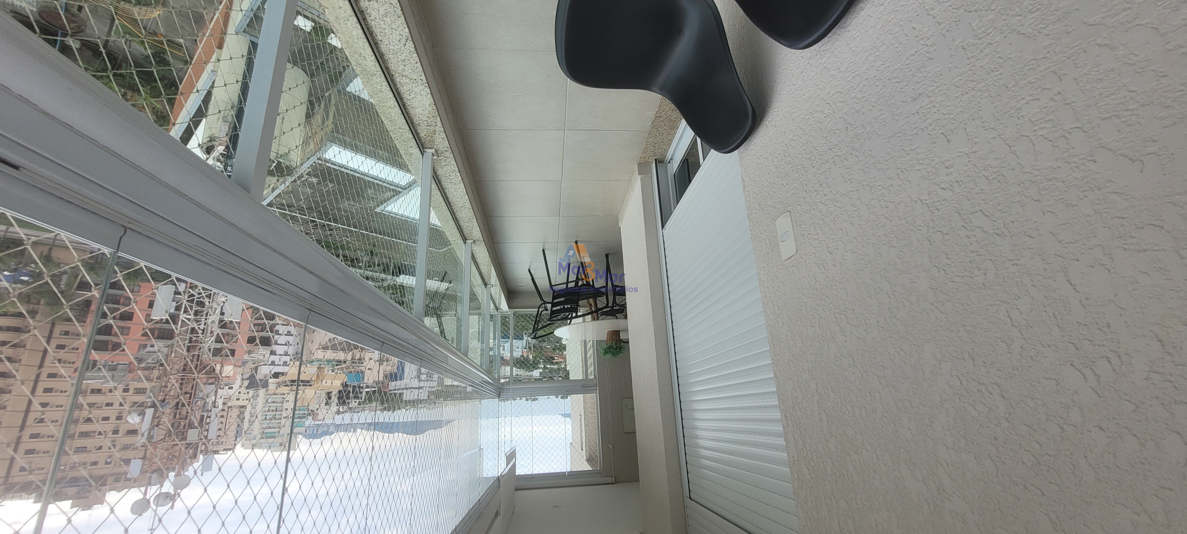 Apartamento na Praia da Enseada, Guarujá - SP