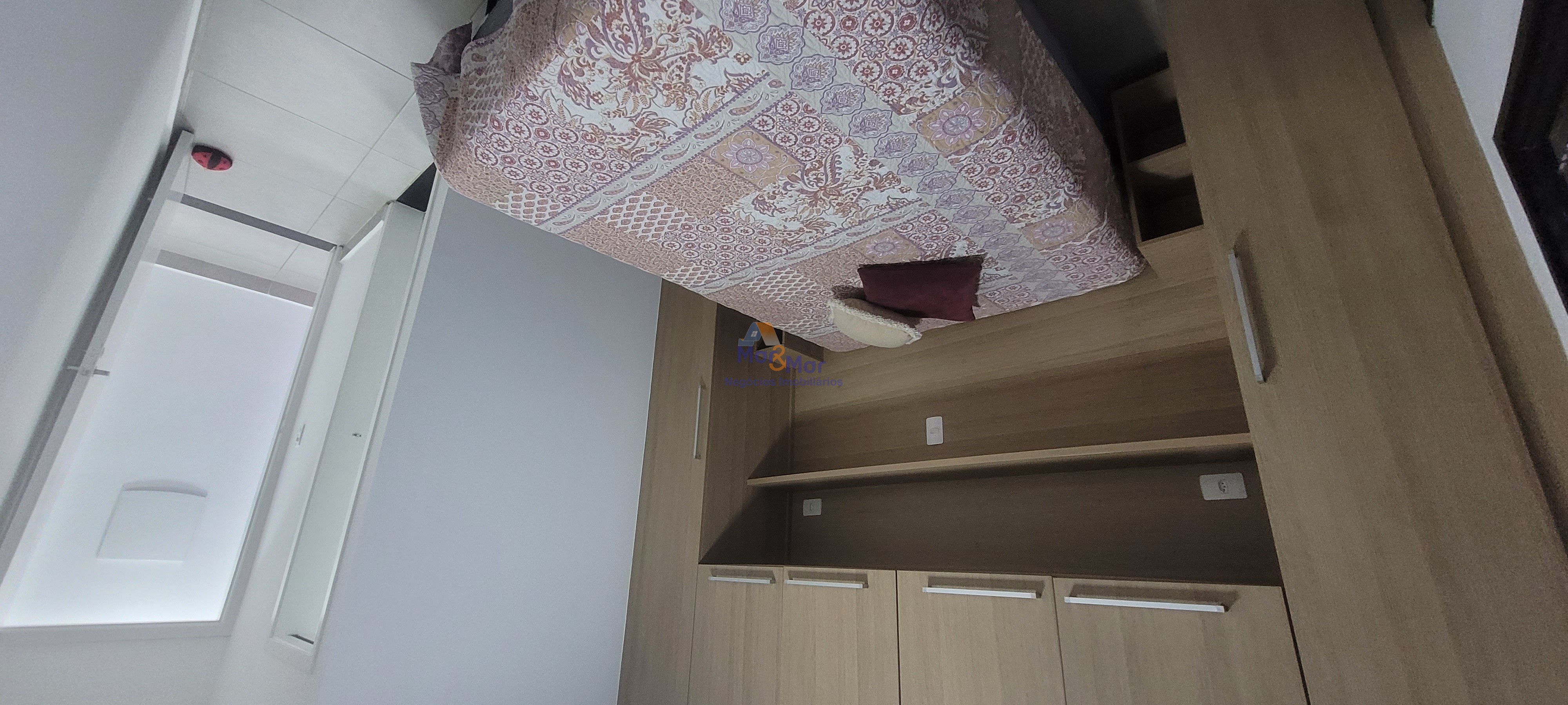 Apartamento à Venda na Praia da Enseada!