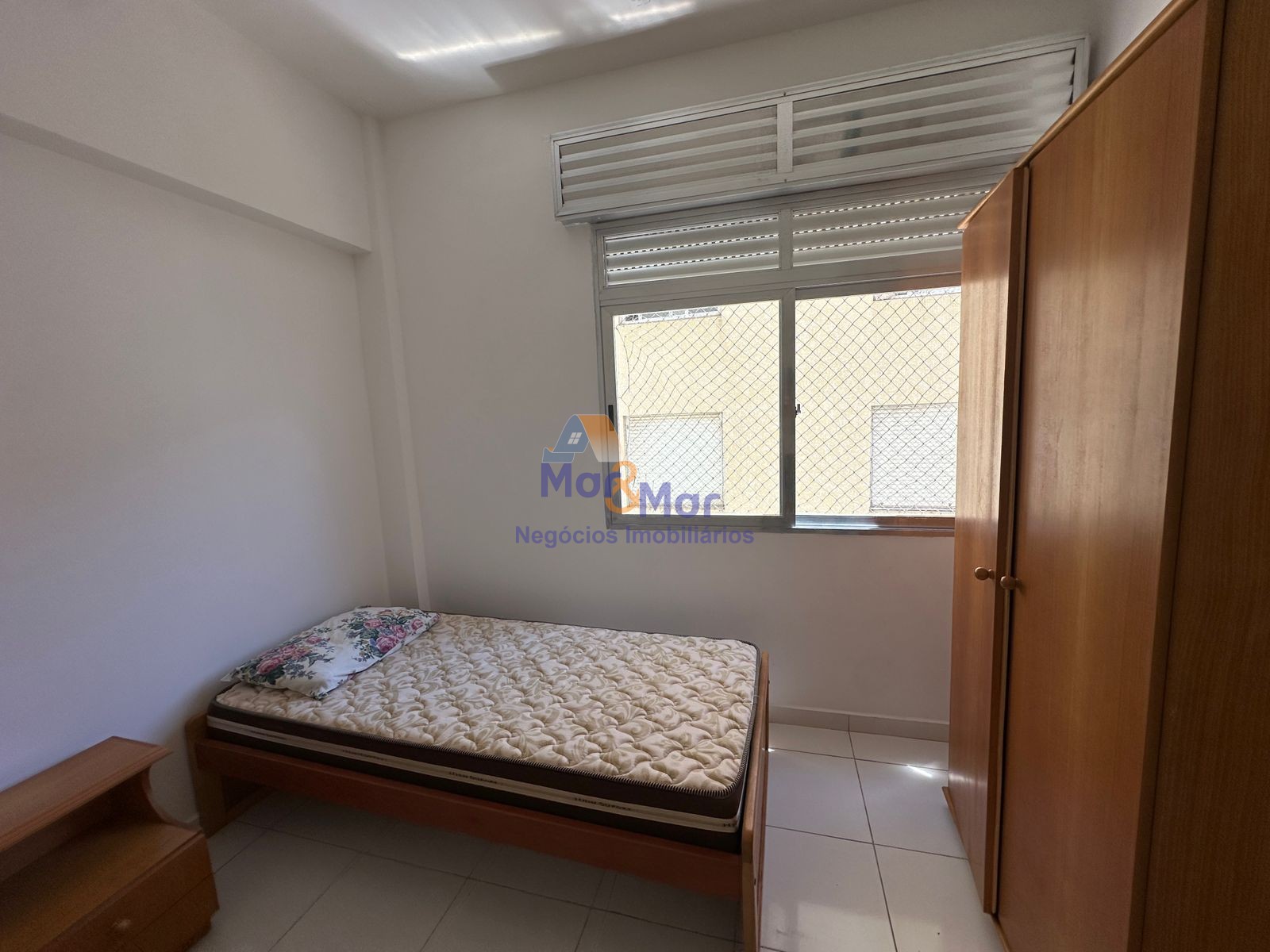 Apartamento Frente ao Mar, Praia Pitangueiras, Guarujá - SP