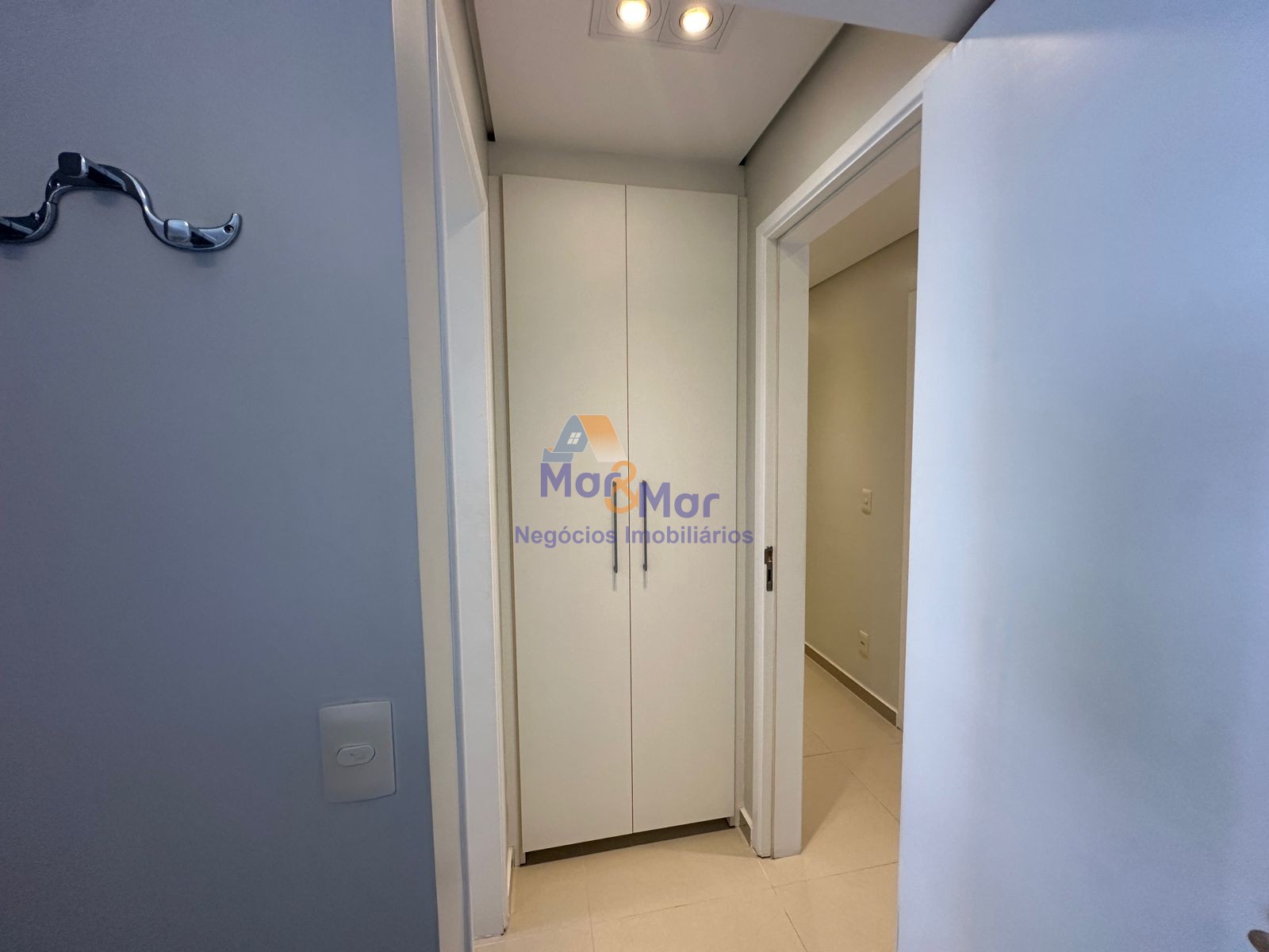 Apartamento Frente ao Mar, Praia da Enseada, Guarujá - SP