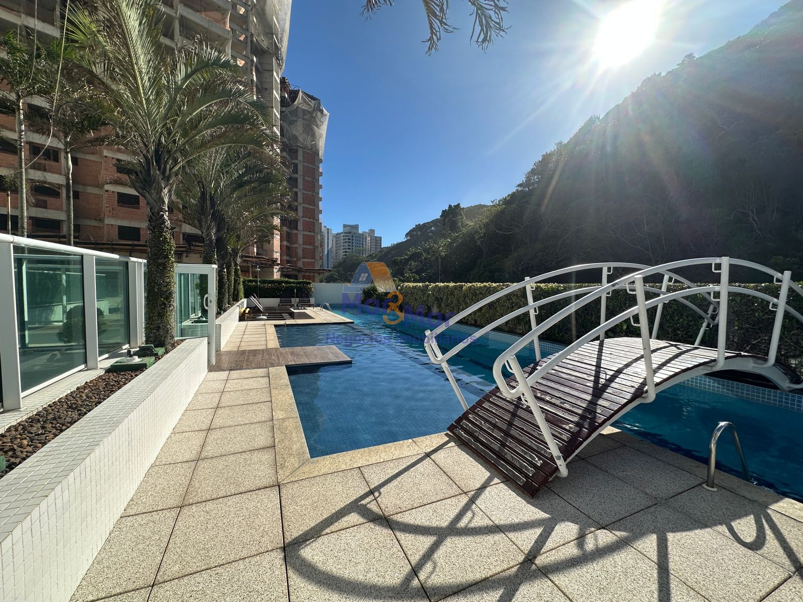 Apartamento Frente ao Mar, Praia da Enseada, Guarujá - SP
