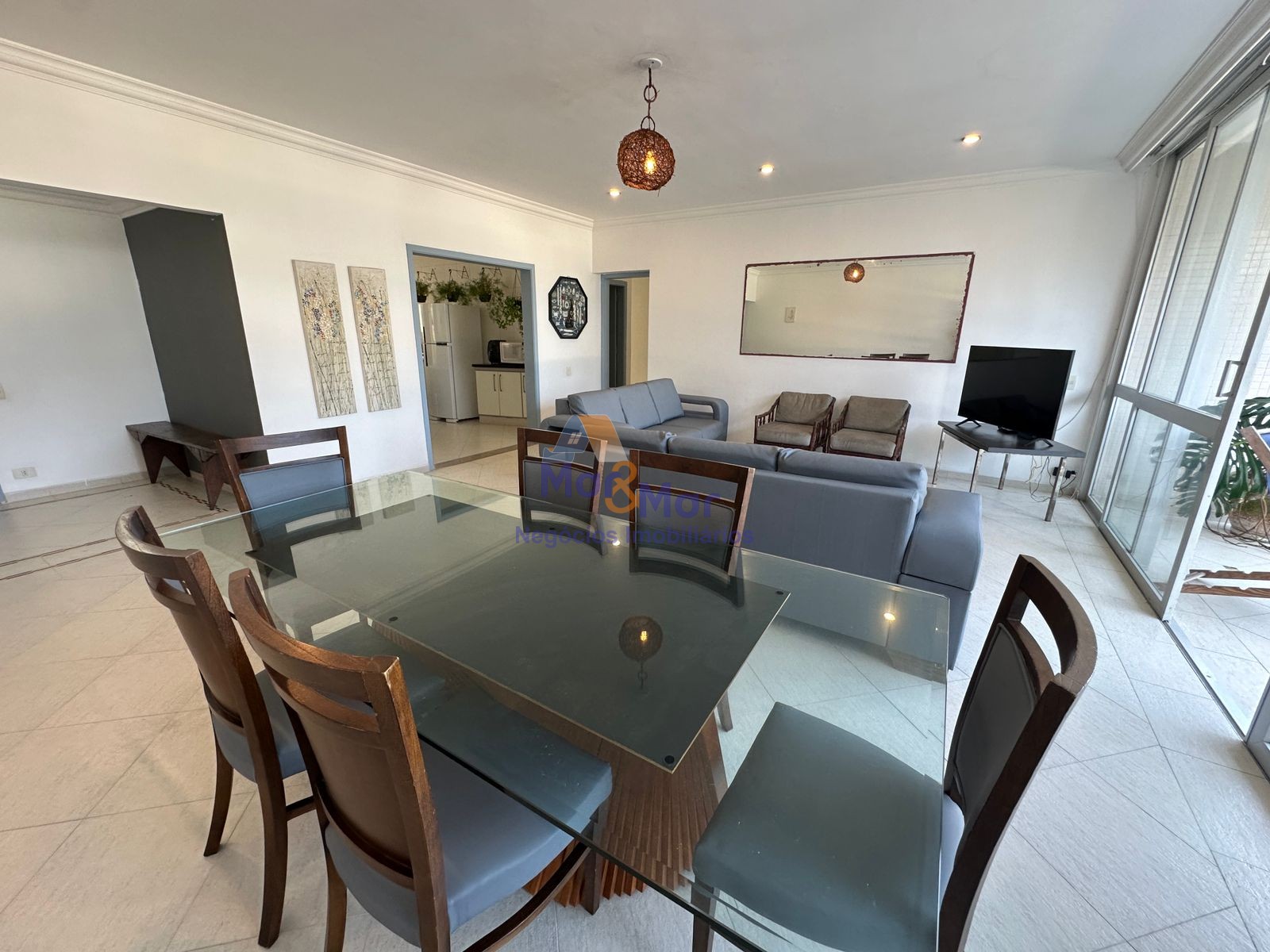 Apartamento Frente ao Mar, Pitangueiras, Guarujá - SP